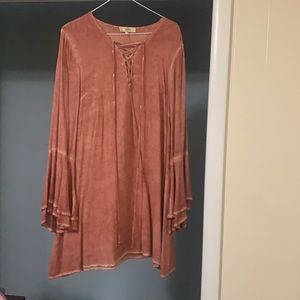 Entro dress size medium worn wince or twice